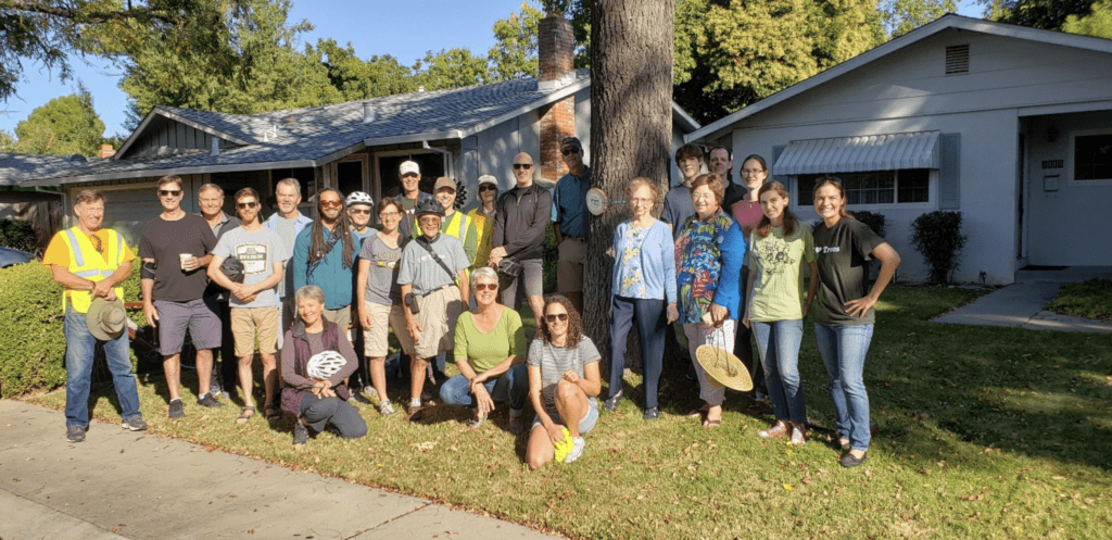 partipants for the Tree bike tour